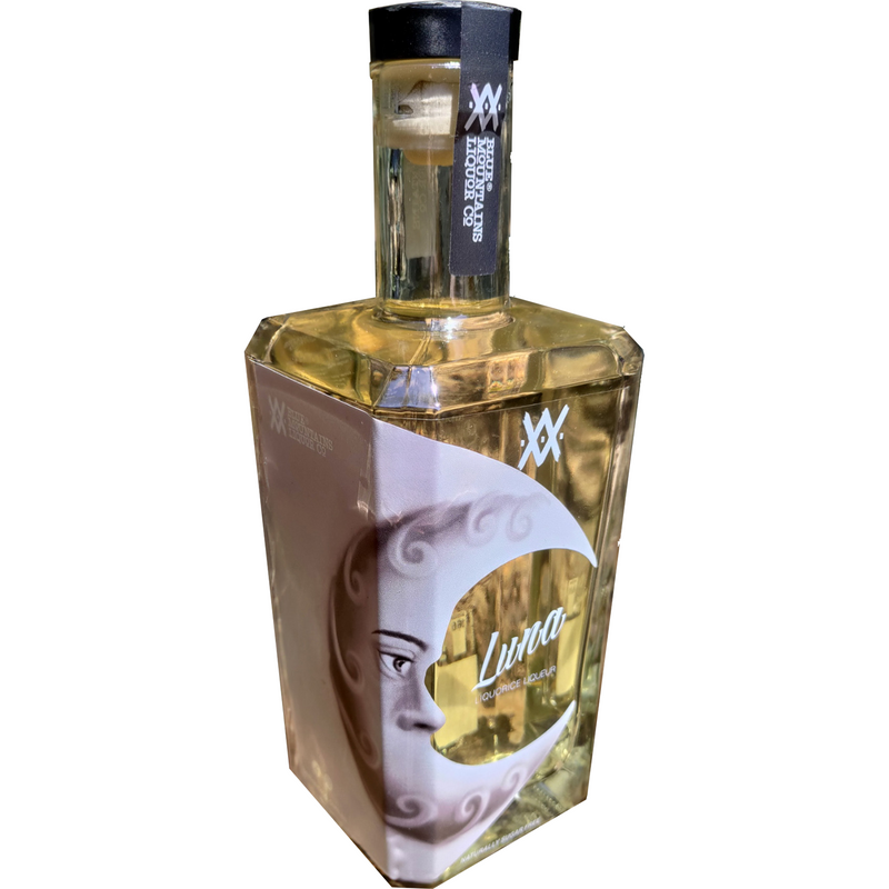 BLUE MOUNTAINS LIQUOR CO LUNA LIQUORICE 700ML